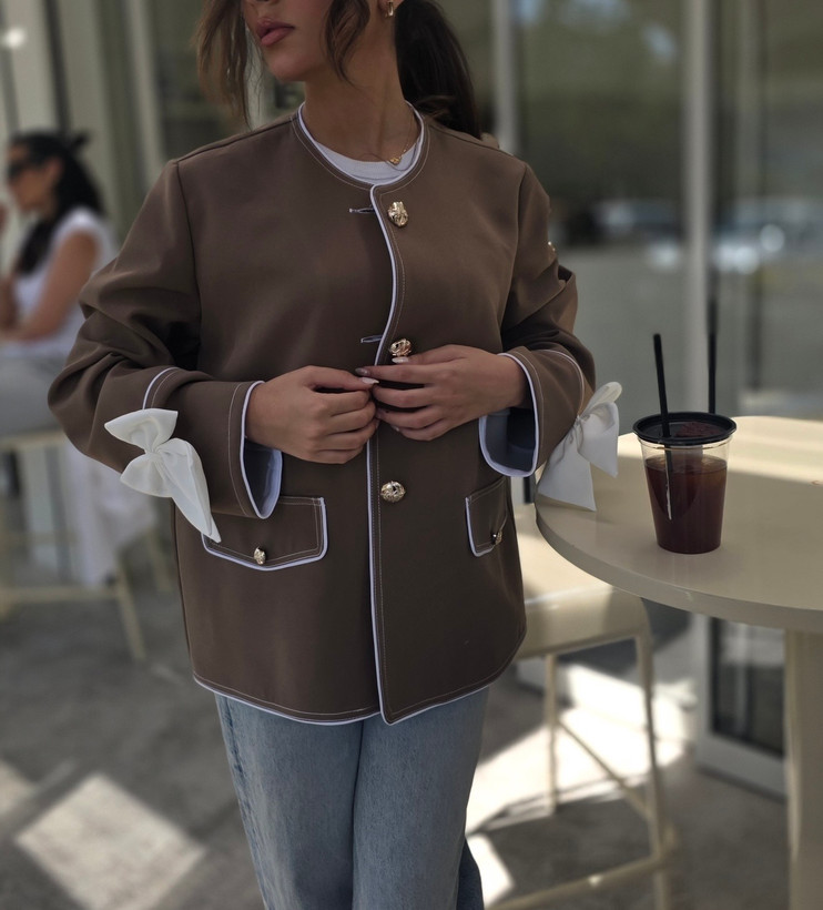 کت دخترانهLola,چهارفصل